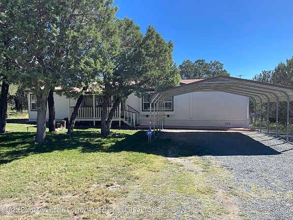 3rd image of 145 Pine Hill Trl