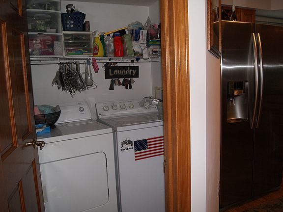 5th image of 2053 Penhook Ave