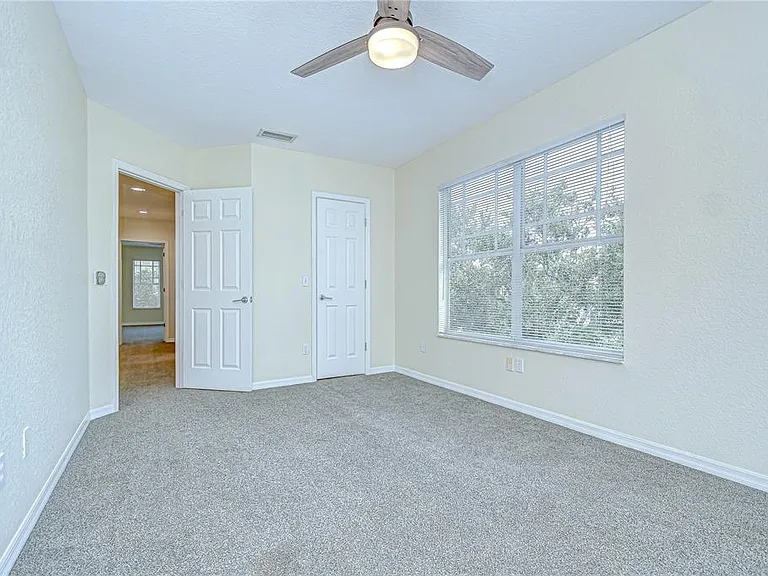 113 Bosphorous Ave #5 — Photo 54
