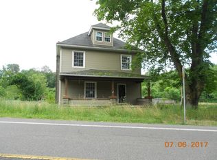 60 Foundryville Rd, Berwick, PA 18603