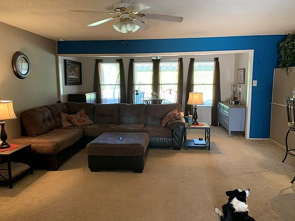 4th image of 3606 S Oxford Dr