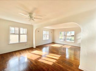 522 N Heliotrope Dr #1/2, Los Angeles, CA 90004