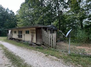 18009 Stout Mountain Rd, Fayetteville, AR 72701