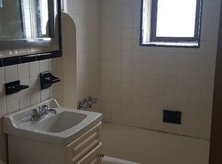 782 E 32nd St APT D5, Brooklyn, NY 11210