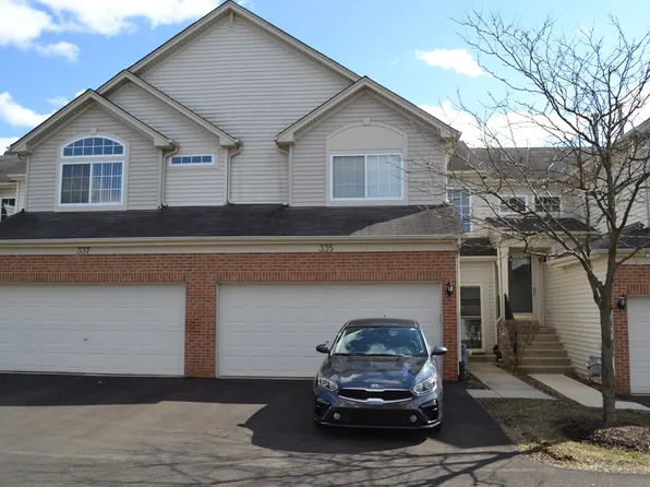 335 Abington Woods Dr, Aurora, IL 60502