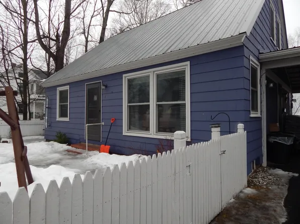 21 Tucker Street, Norway, ME 04268
