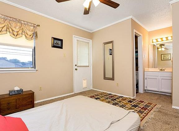 5th image of 5608 Cougar Dr APT 226