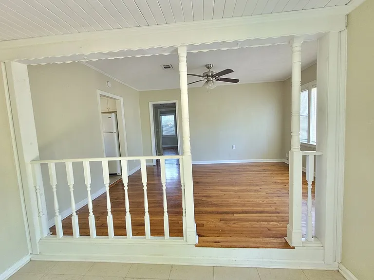 15 Audusson Ave — Photo 5