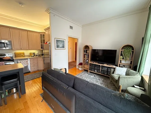 421 Hanover St #23 — Photo 19