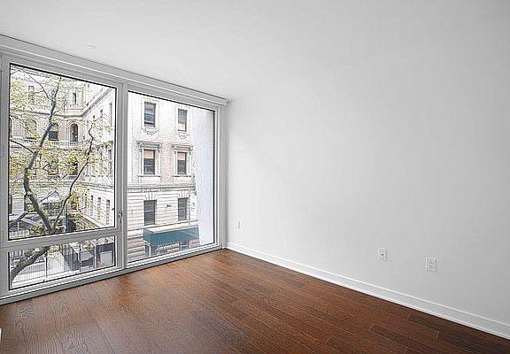 4th image of 400 W 113th St APT 1212