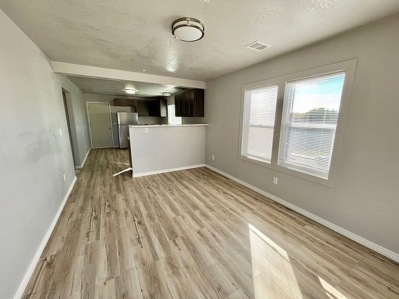 3rd image of 2303 E 10th St #2303