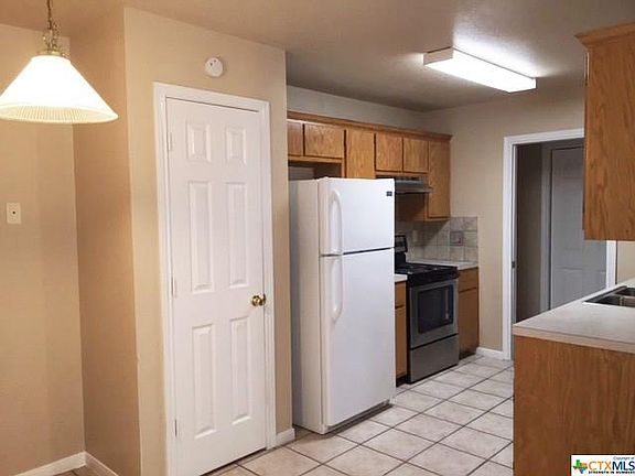 5th image of 2606 Lucille Dr