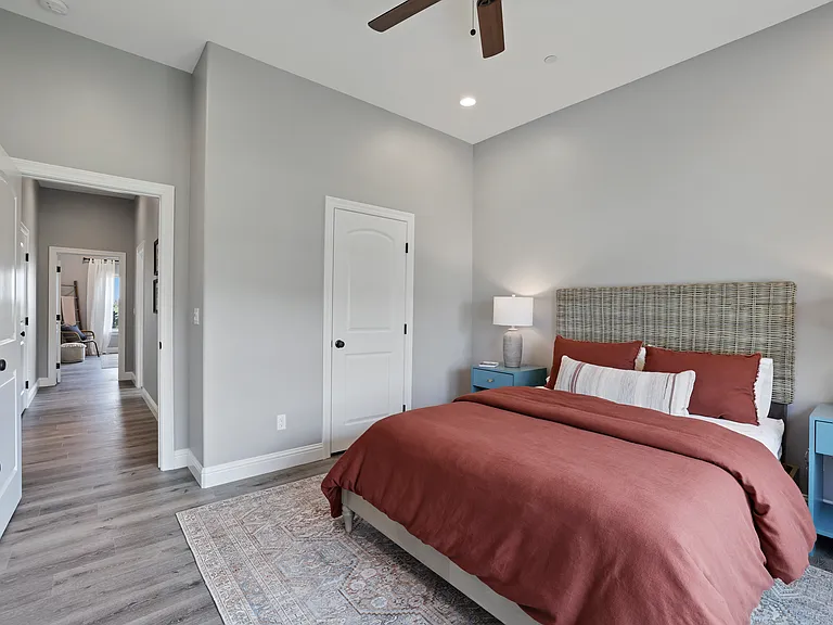 9467 E Jahant Rd — Photo 12