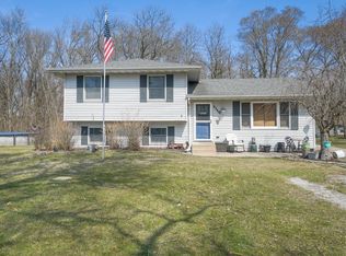 4260 Marquette Rd, Lake Station, IN 46405