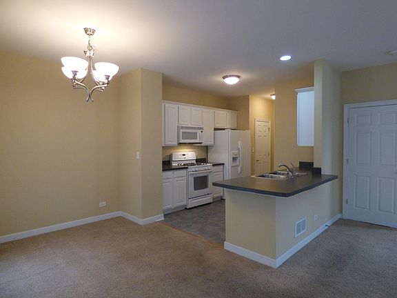 4th image of 21 Melrose Ct