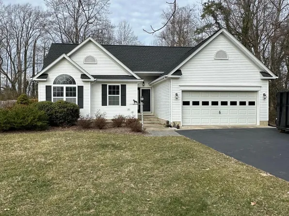 26477 Reed Ct, Mechanicsville, MD 20659