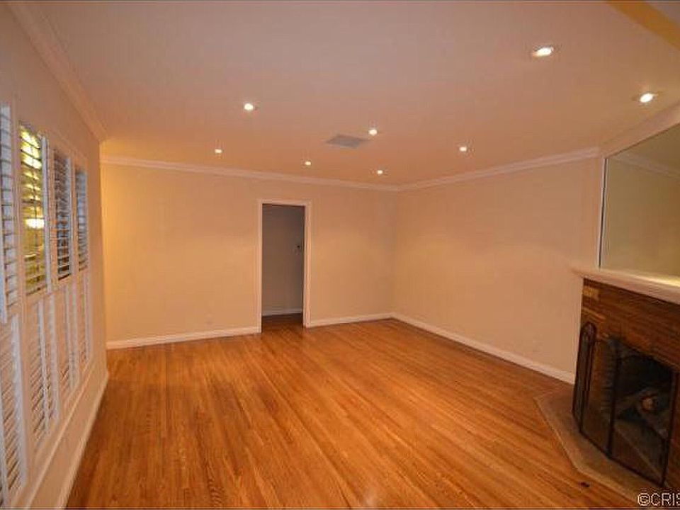 1st image of 5219 Babcock Ave