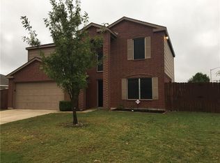 900 Greenbend Dr, Denton, TX 76210