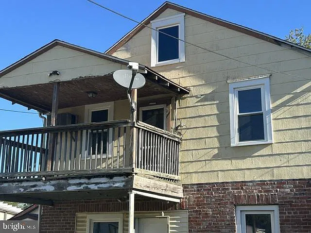 141 W Jefferson St