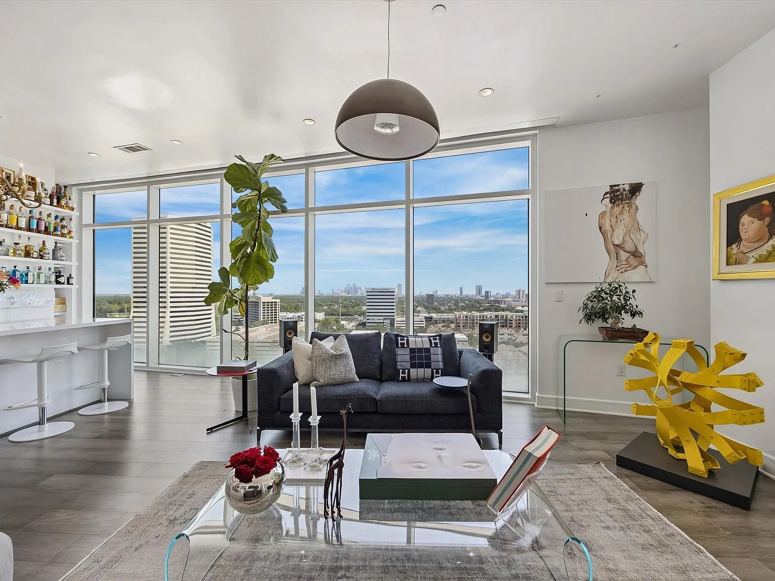 2 bed, 2.0 bath, 1472 sqft, $5,000 — Photo 3