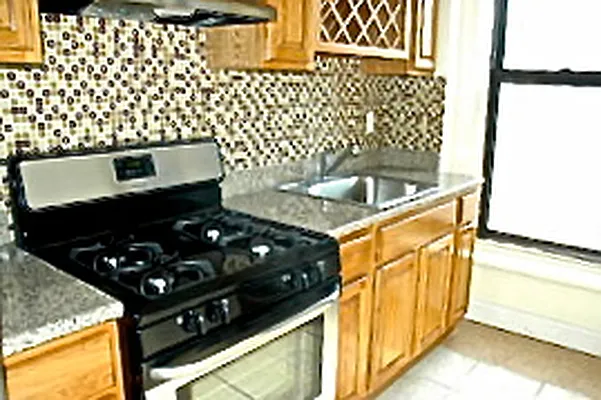 Rented by Boerum Hill Realty | media 76