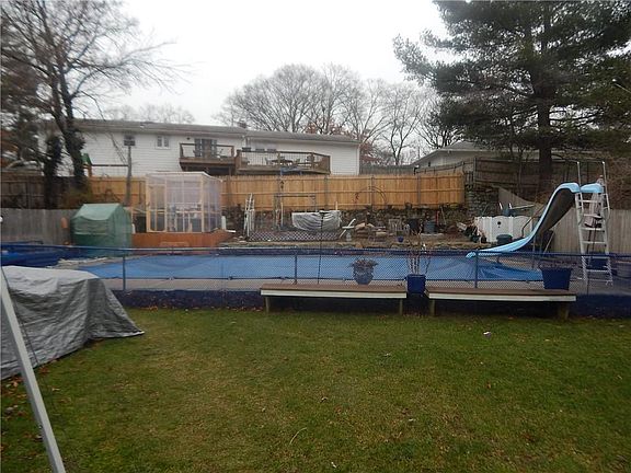 3rd image of 5 Berwick Ave