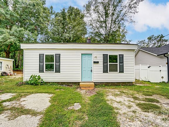 2nd image of 1047 Sycamore Ave