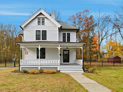 260 Longmeadow St, Longmeadow, MA, 01106