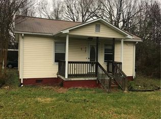 512 Ridgeway Cir, Asheboro, NC 27205