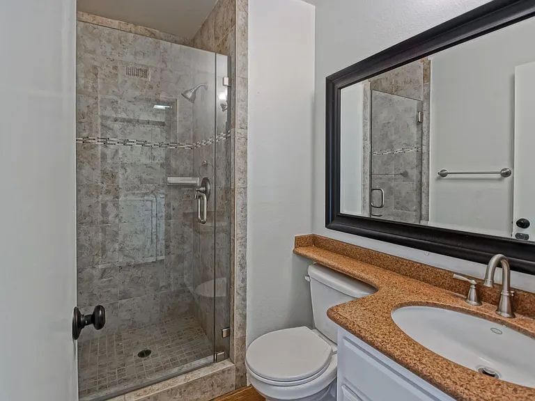 7148 Island Village Dr — Photo 23