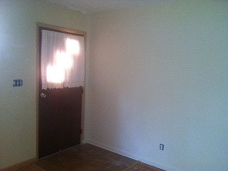 2nd image of 328 N Galeston Ave