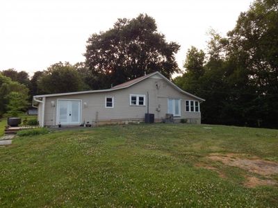 100 Anderson St, Surgoinsville, TN, 37873