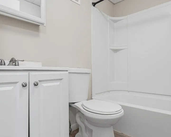 120 Orchard St — Photo 12