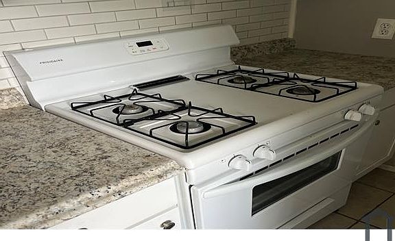 5th image of 7001 Shannon Dr
