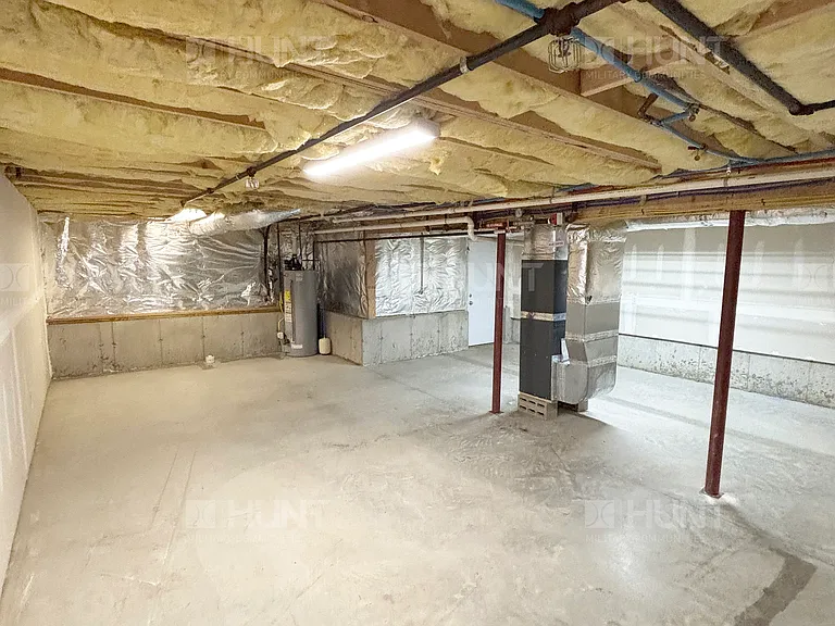 172 Scott Cir — Photo 19