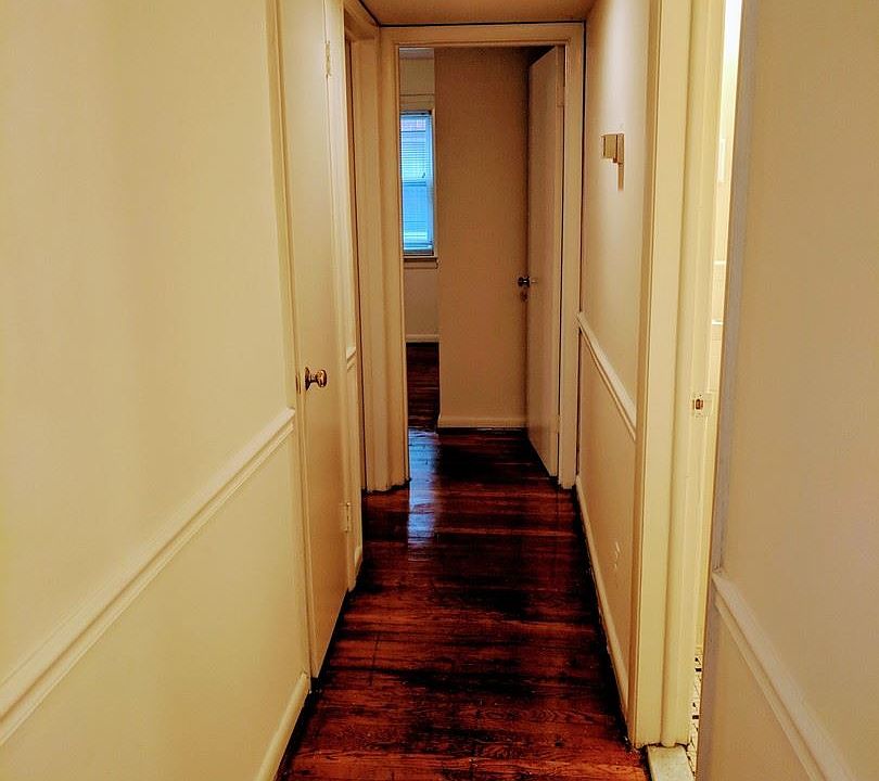 1st image of 3425 Kensington Ave APT 208