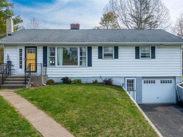 41 Hillside Avenue, Wingdale, NY 12594