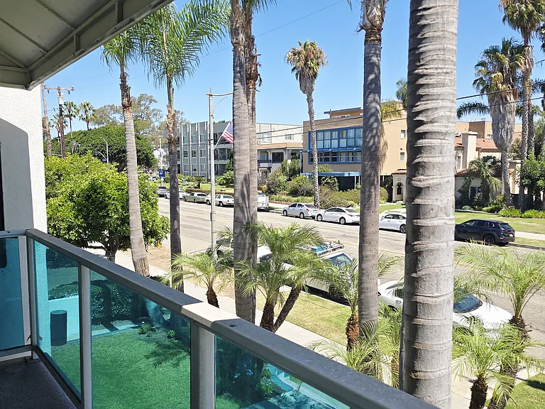 2230 E Ocean Blvd #19 — Photo 53