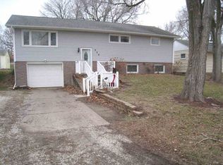 539 Greenway Ave, Colona, IL 61241
