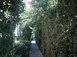 6108 Romaine St #9, Los Angeles, CA 90038
