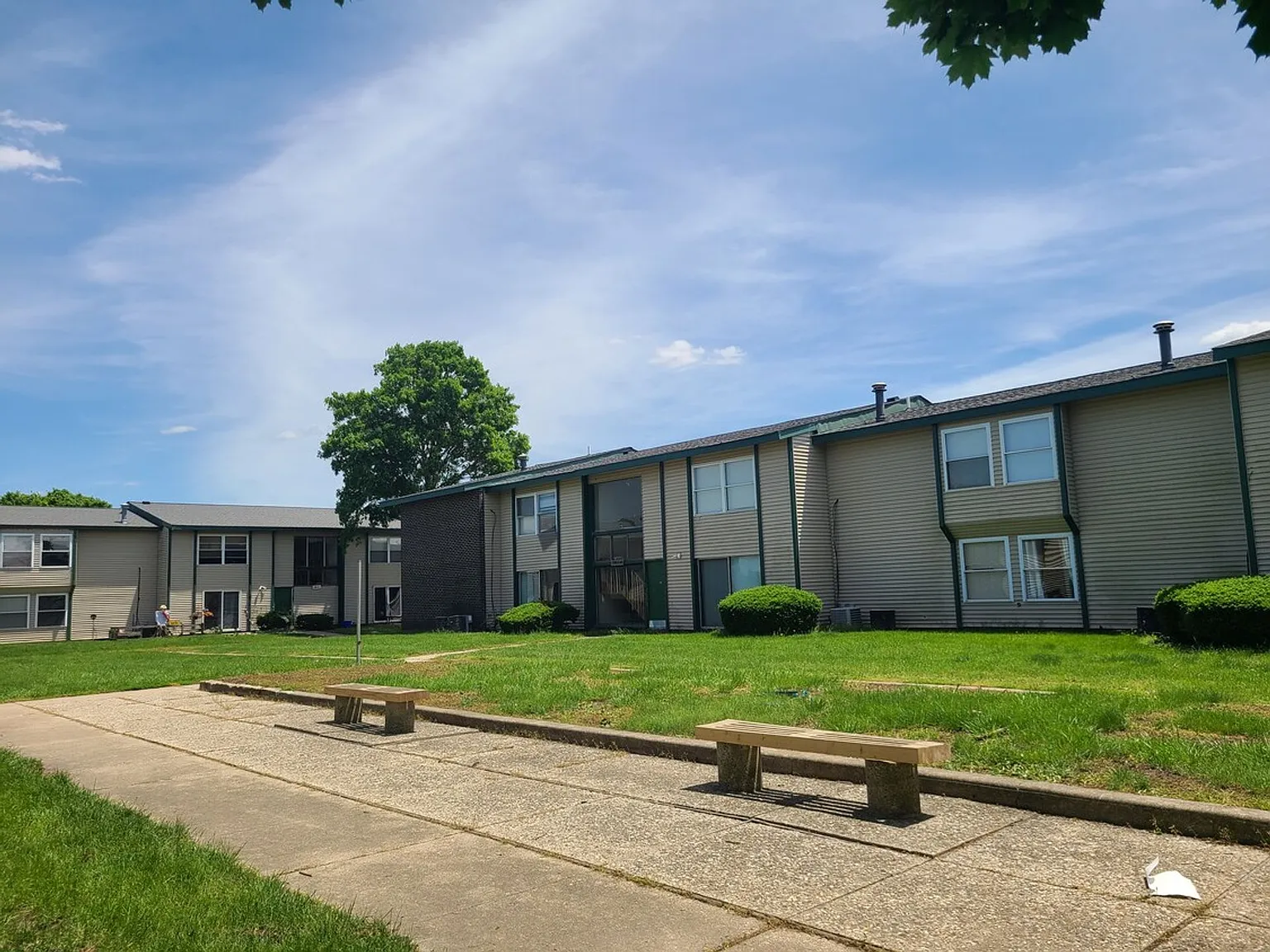 Abbott Acres Apartments — Photo 1
