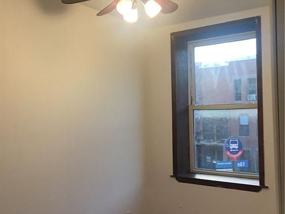 2nd image of 257 Columbia St #1
