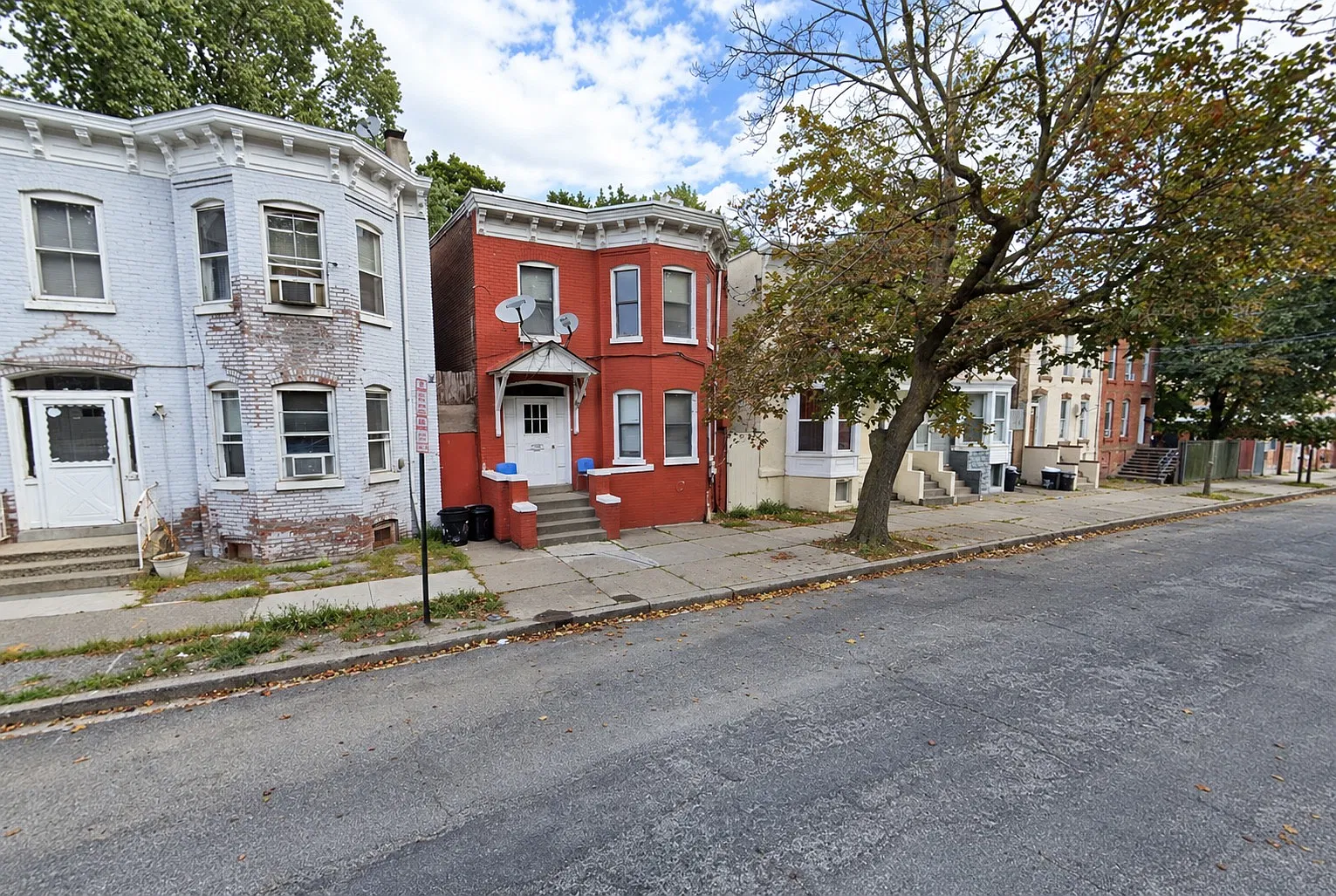 3 bed, $1,950 — Photo 1