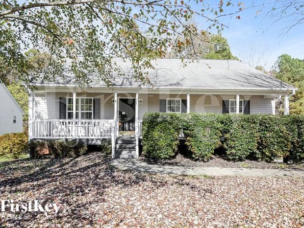 263 Carriage Ln
