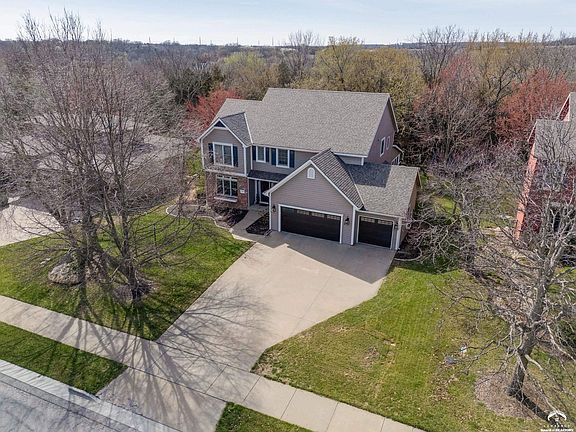 2nd image of 1651 George Williams Way