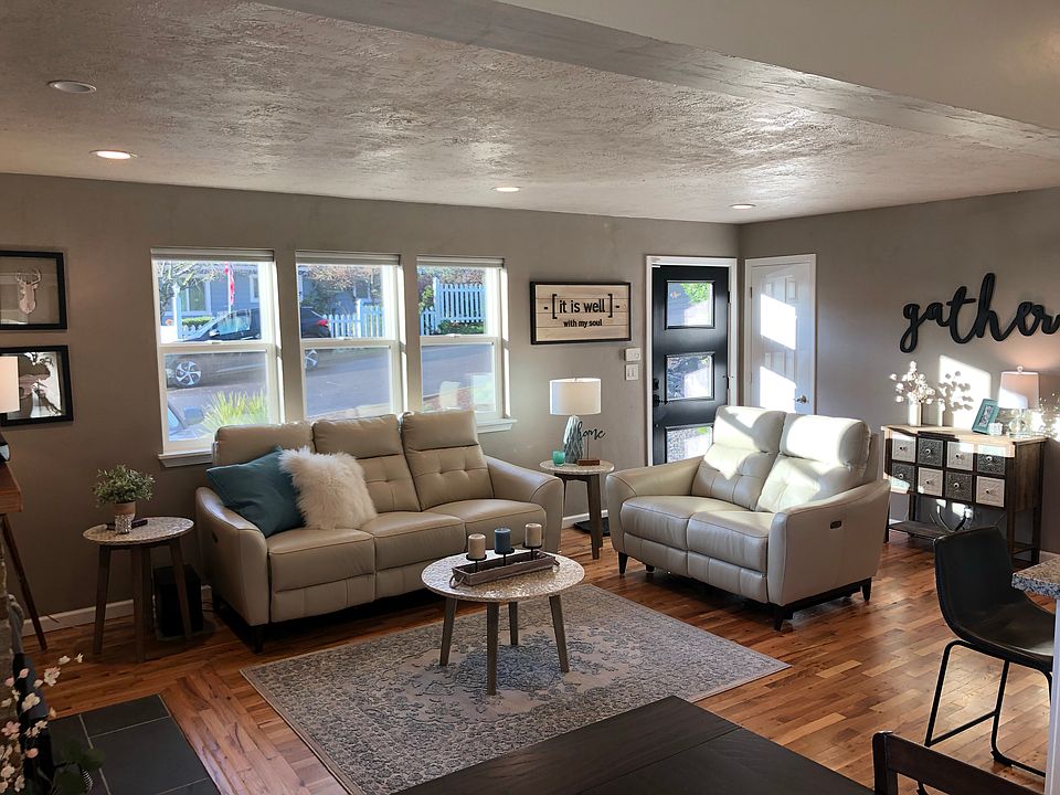 1st image of 2136 SE Downey Ave