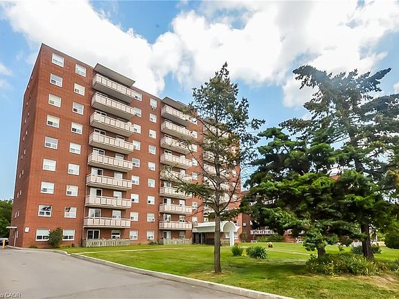 5th image of 851 Queenston Rd #208