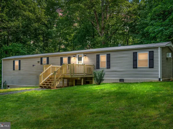 88 Good Neighbor Ln, Fredericksburg, VA 22406