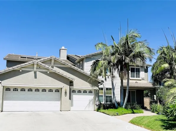 6697 Elysian Ct, Corona, CA 92880