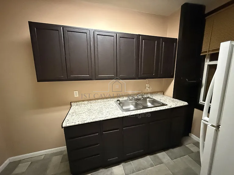 1076 Ackley St #2 — Photo 10